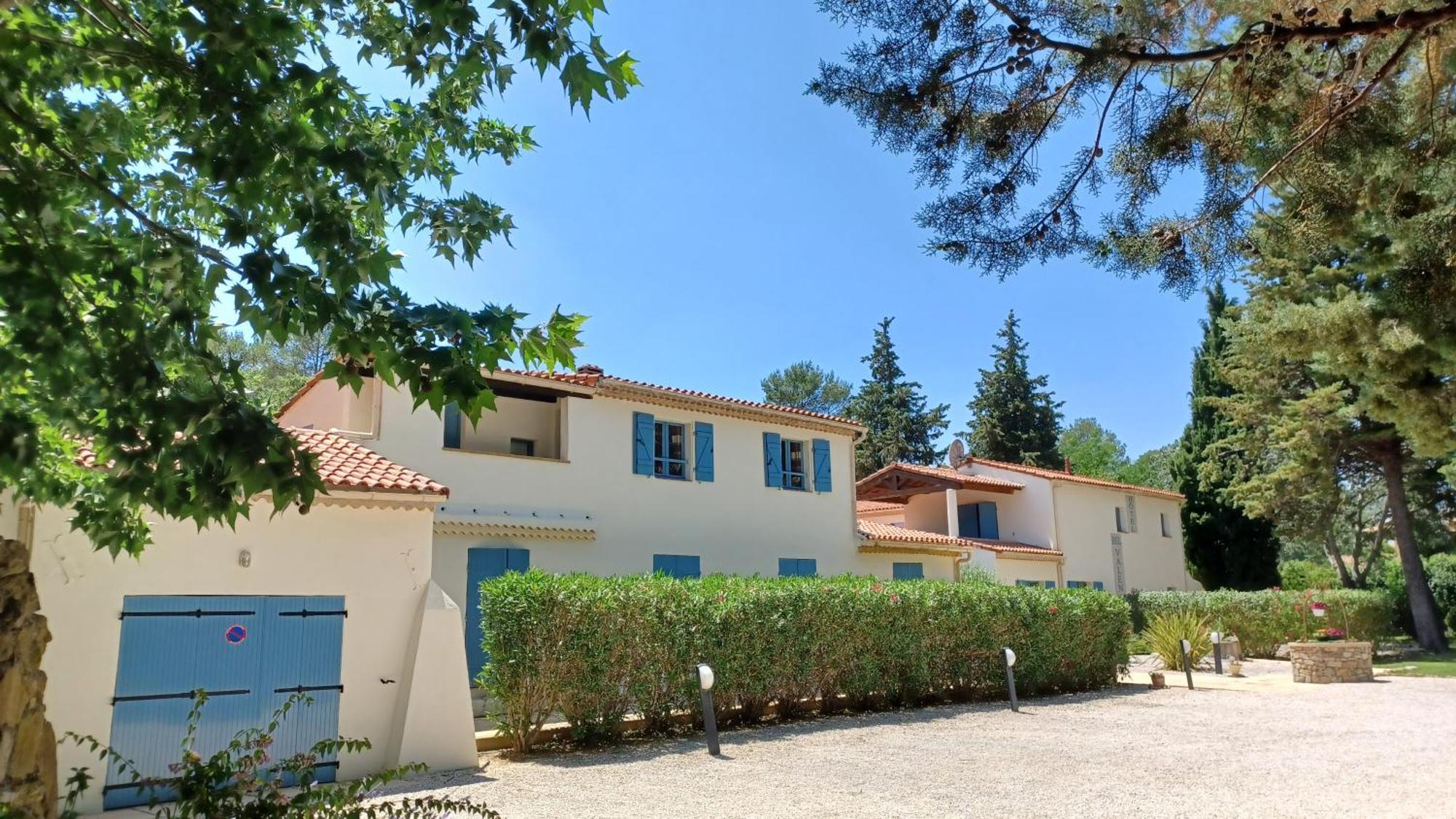 Hotel Bel Valen Le Val Bagian luar foto