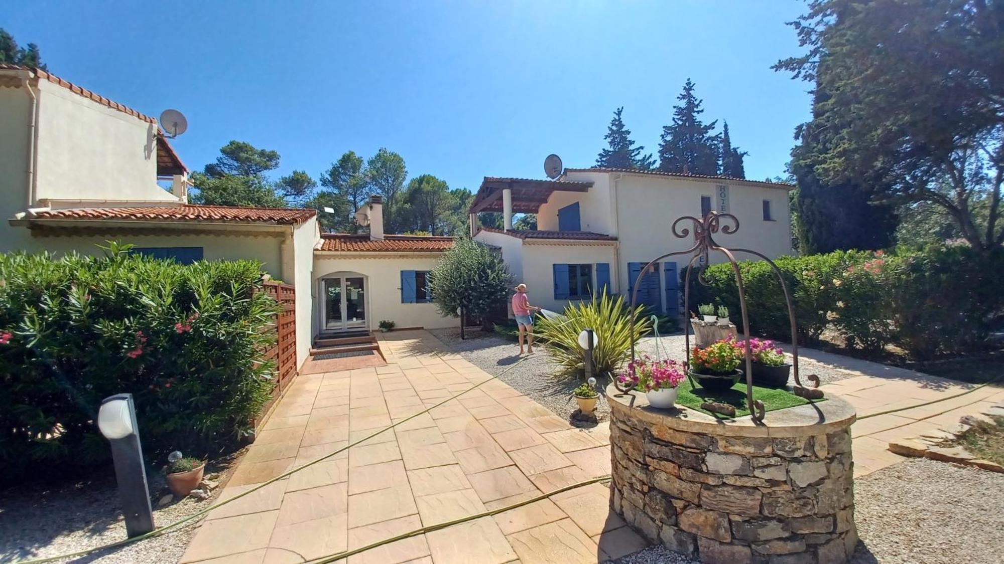 Hotel Bel Valen Le Val Bagian luar foto