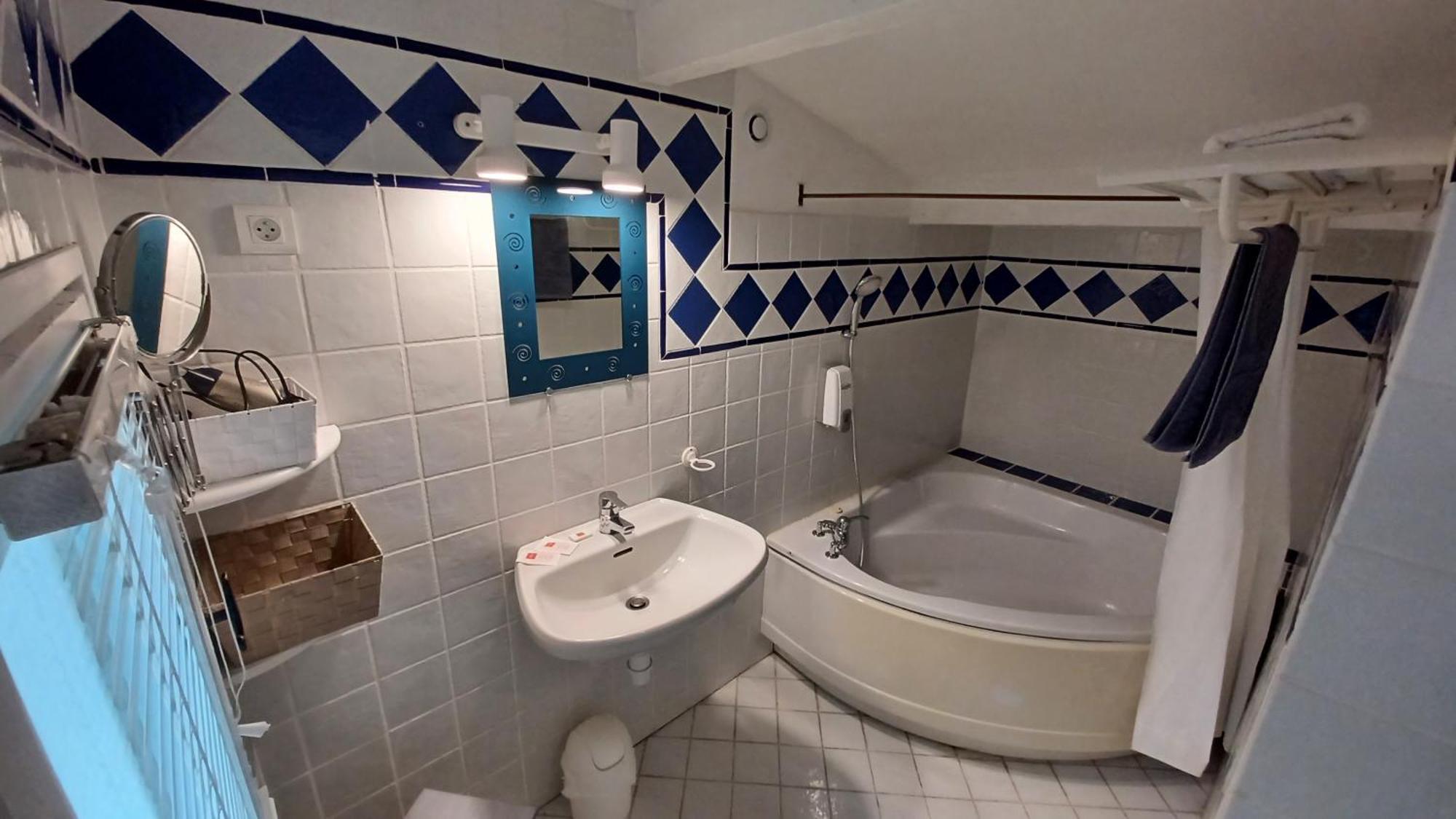 Hotel Bel Valen Le Val Ruang foto